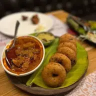 Kunda Chicken Curry With Chitti Gaare